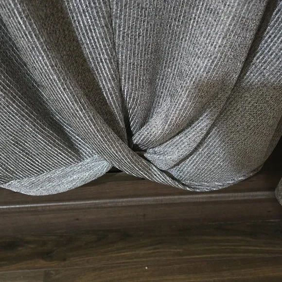 Ladies Shimmer Top - Picture 3 of 3